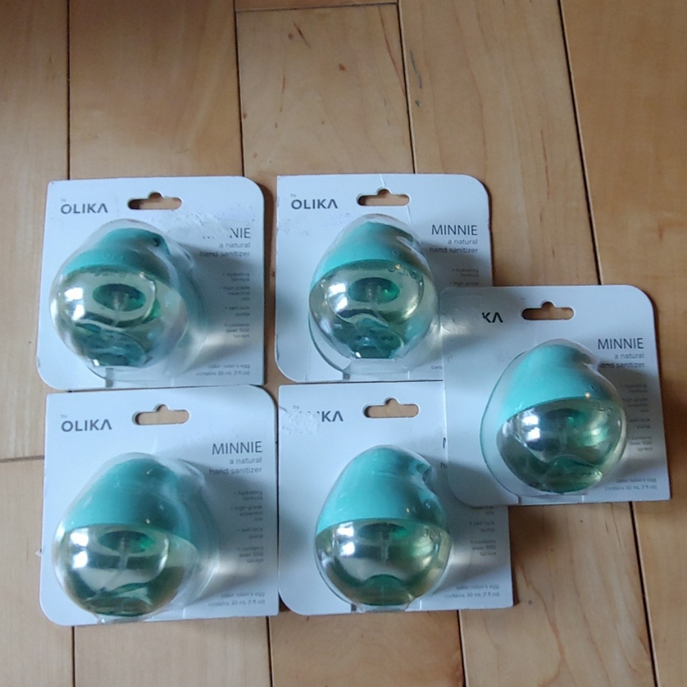 OLIKA Minnie hand sanatizer bundle of 5 NEW!